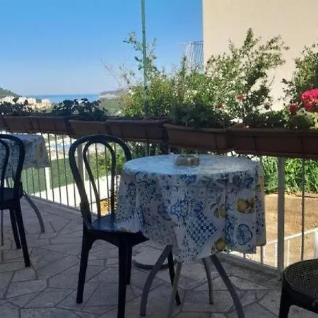 Apartment 2 - Double With Shared Bathroom 1 - 3 Dubrovnik