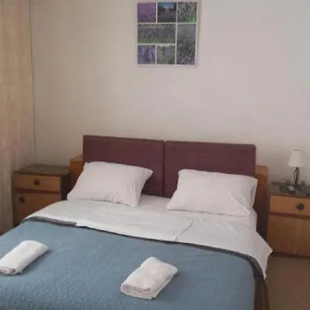 2 - Double With Shared Bathroom 1 - 3 Apartamento